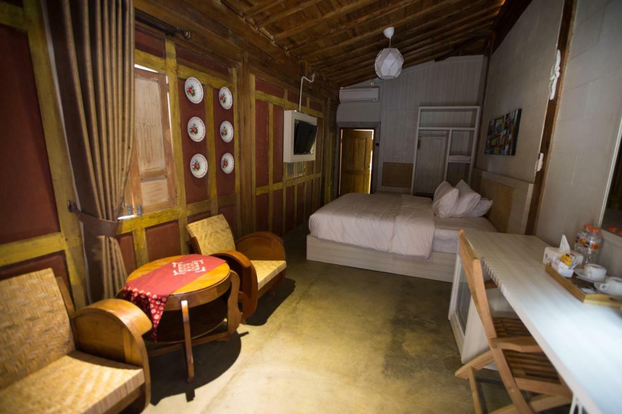 Kampung Lawasan Heritage Cottage Maguwo Extérieur photo
